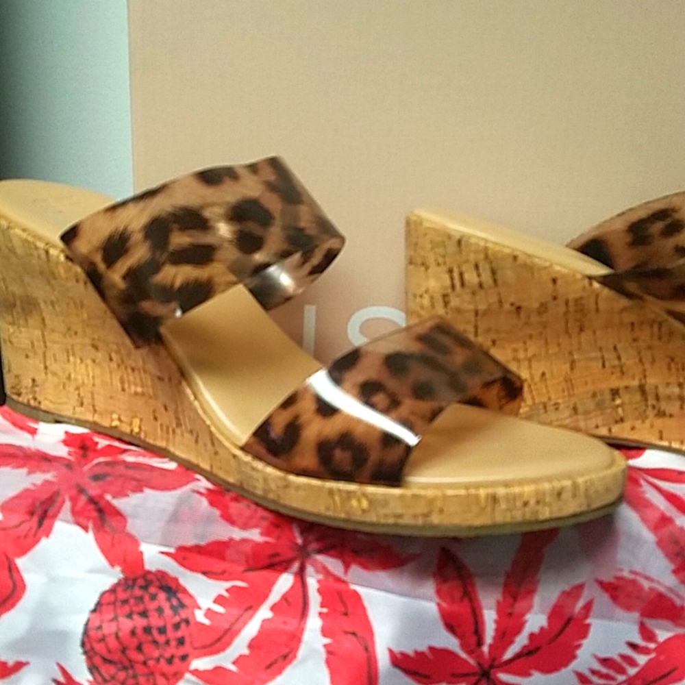 JUSTFAB Animal print wedges